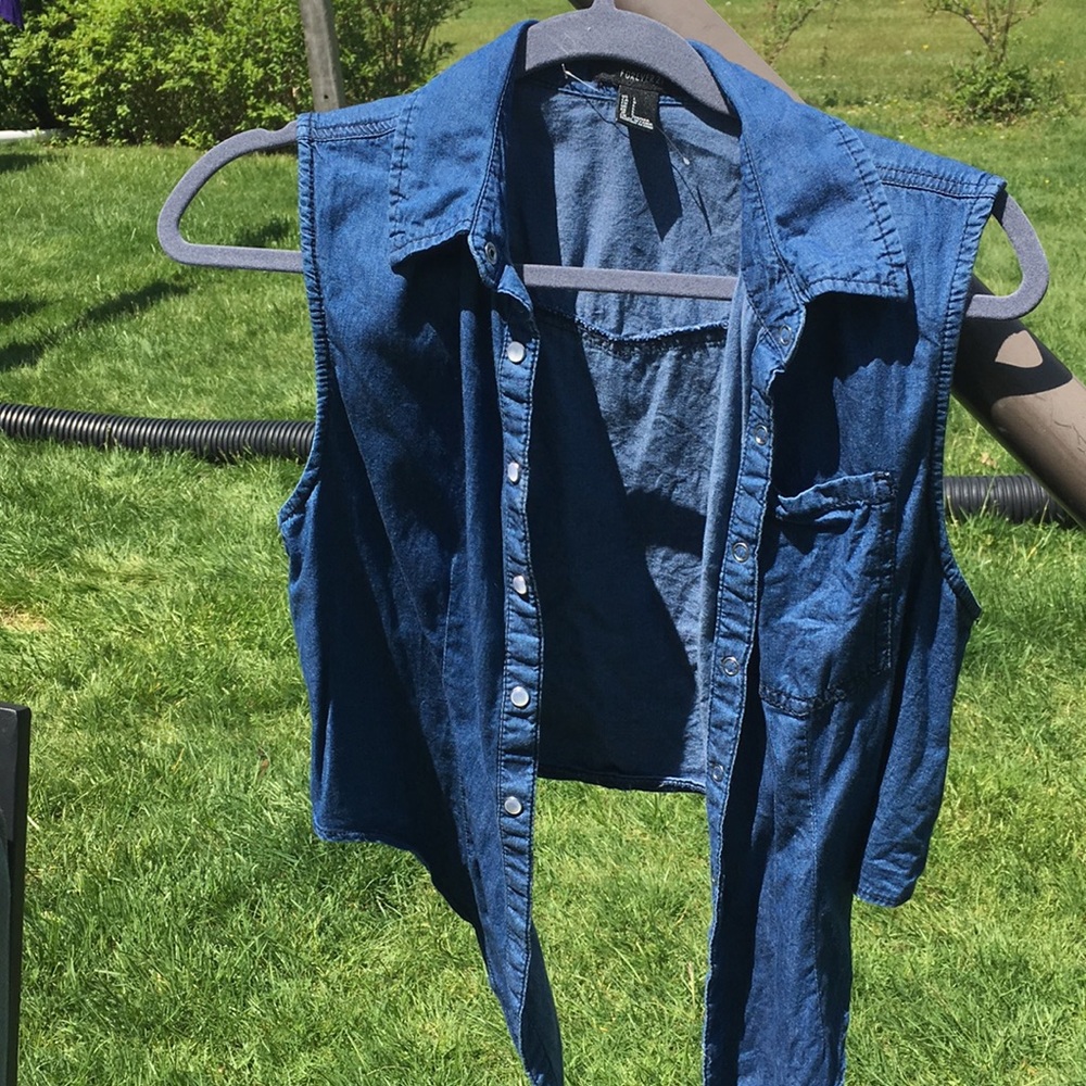 jean vest forever 21 (3/$30)